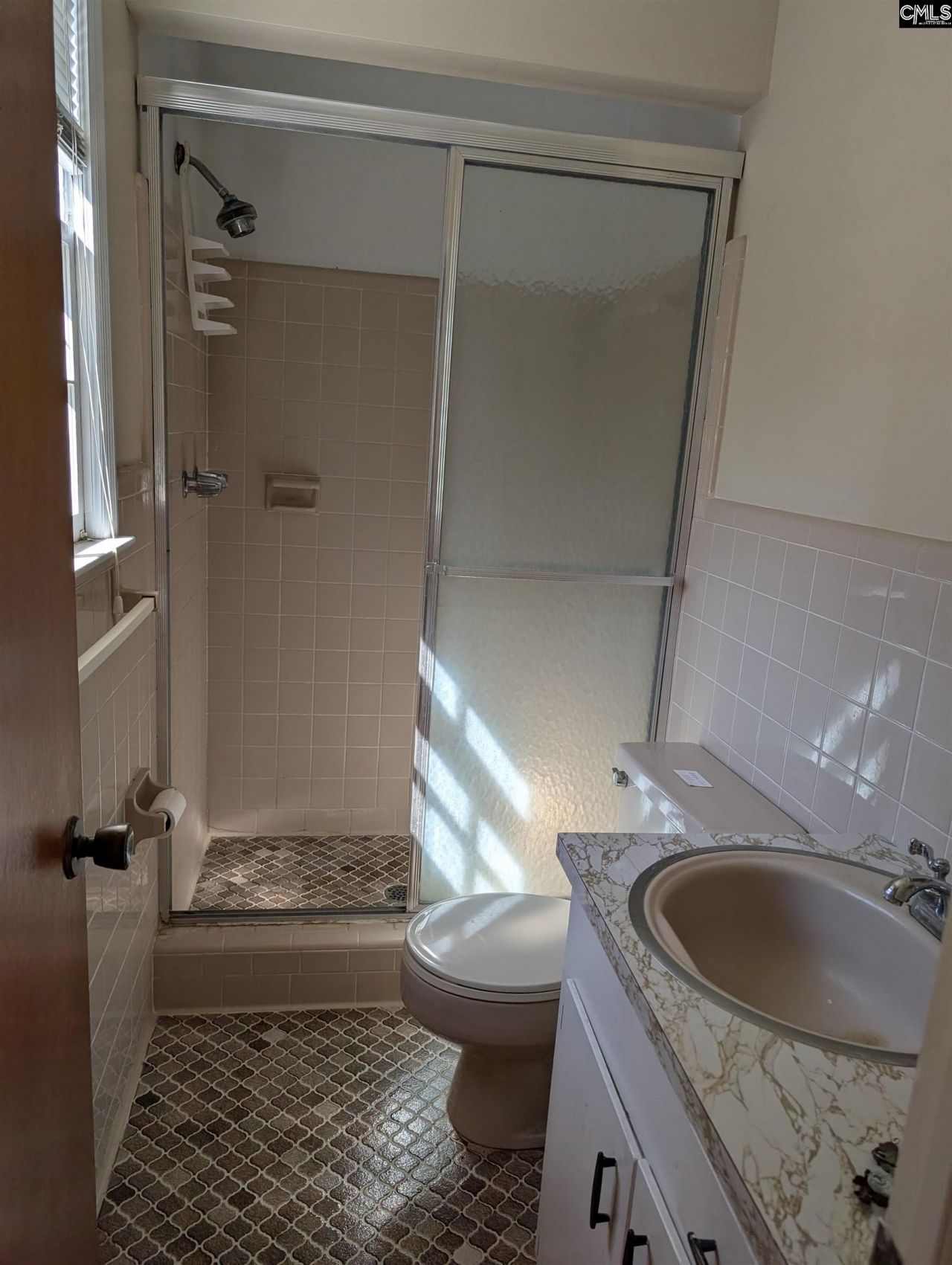 112 Hickory Lane Photo 16