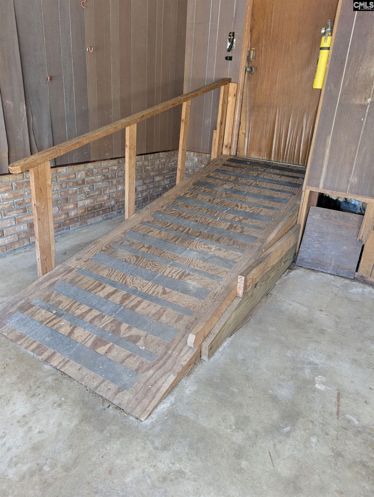 112 Hickory Lane Photo 23