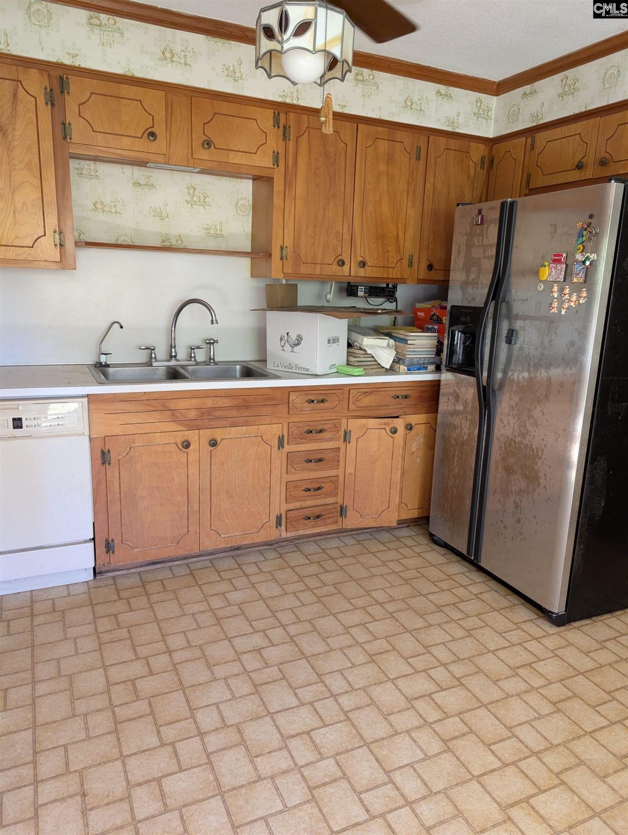 112 Hickory Lane Photo 6