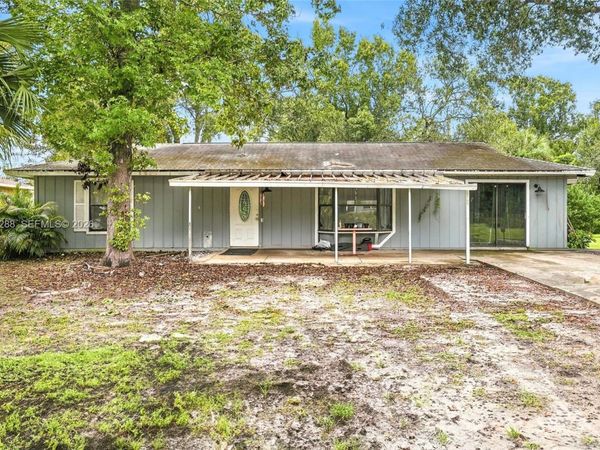 7904 James Rd , Fort Pierce, FL 34951