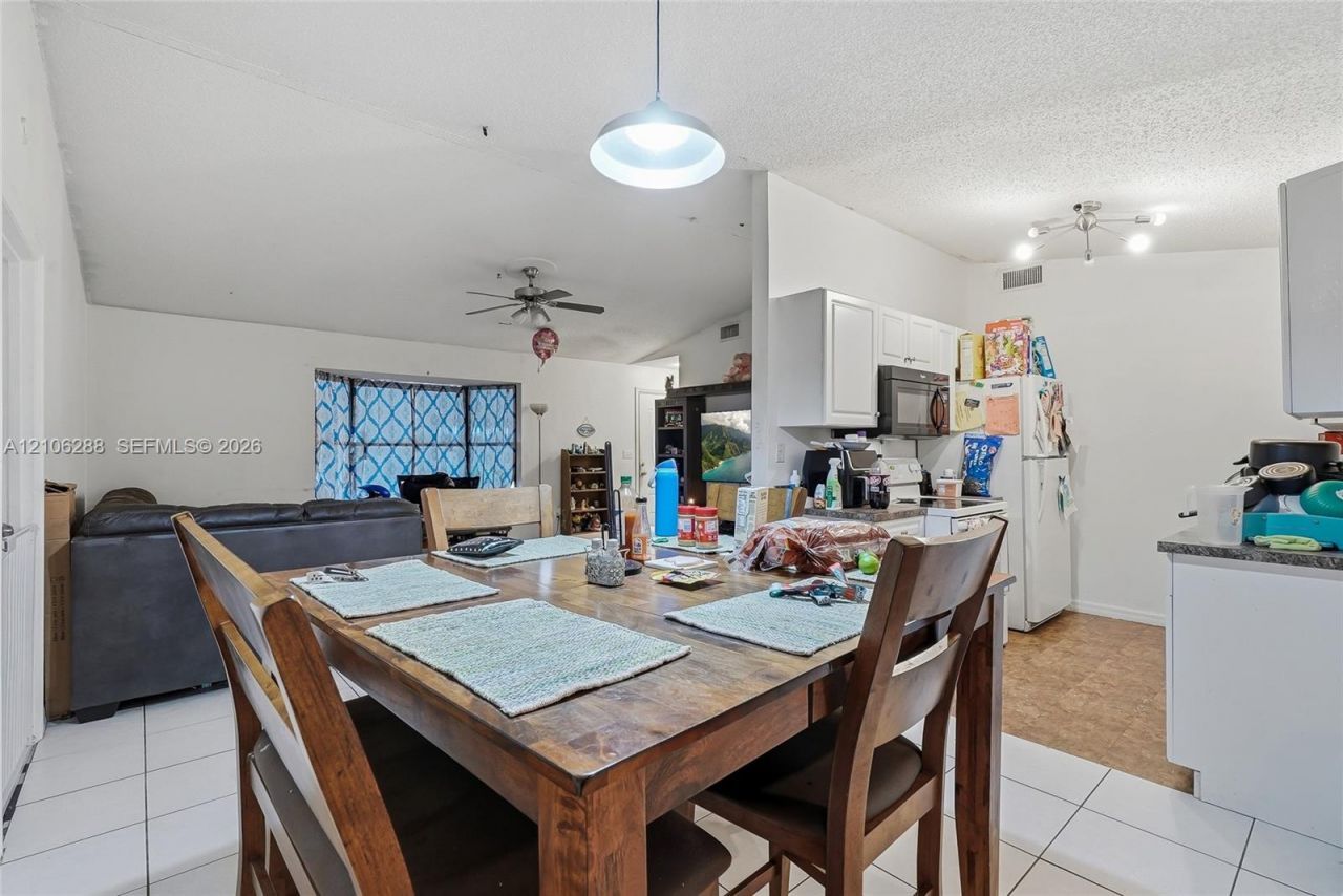 7904 James Rd , Fort Pierce, FL 34951 Photo