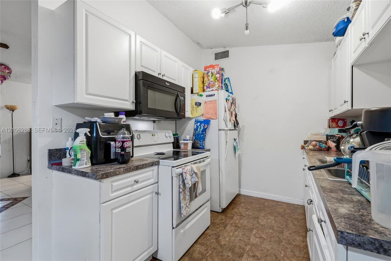 7904 James Rd , Fort Pierce, FL 34951 Photo