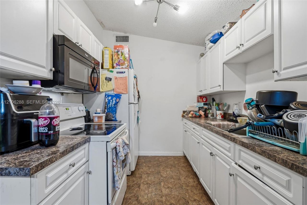 7904 James Rd , Fort Pierce, FL 34951 Photo