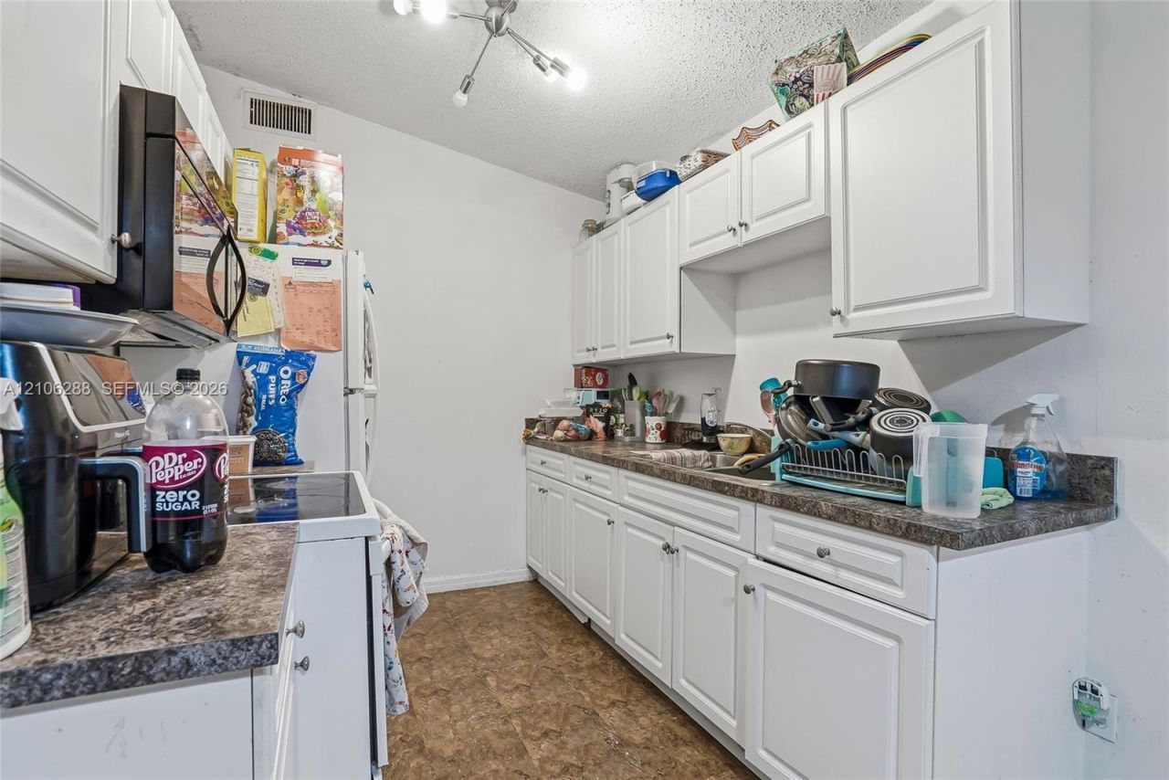 7904 James Rd , Fort Pierce, FL 34951 Photo