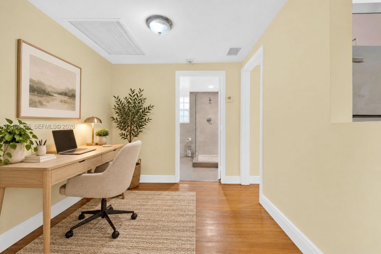 1219 Meridian Ave, Unit 2, Miami Beach, FL 33139 Photo