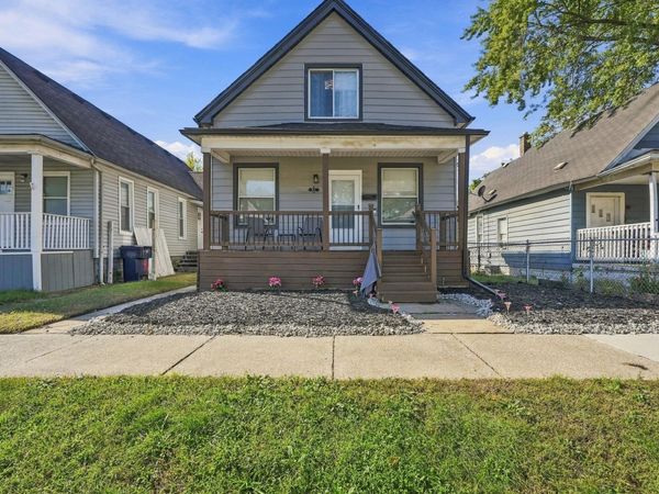 92 E Pleasant Street, River Rouge, MI 48218