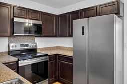 148 Tyger Street photo 4