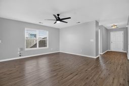 148 Tyger Street photo 4