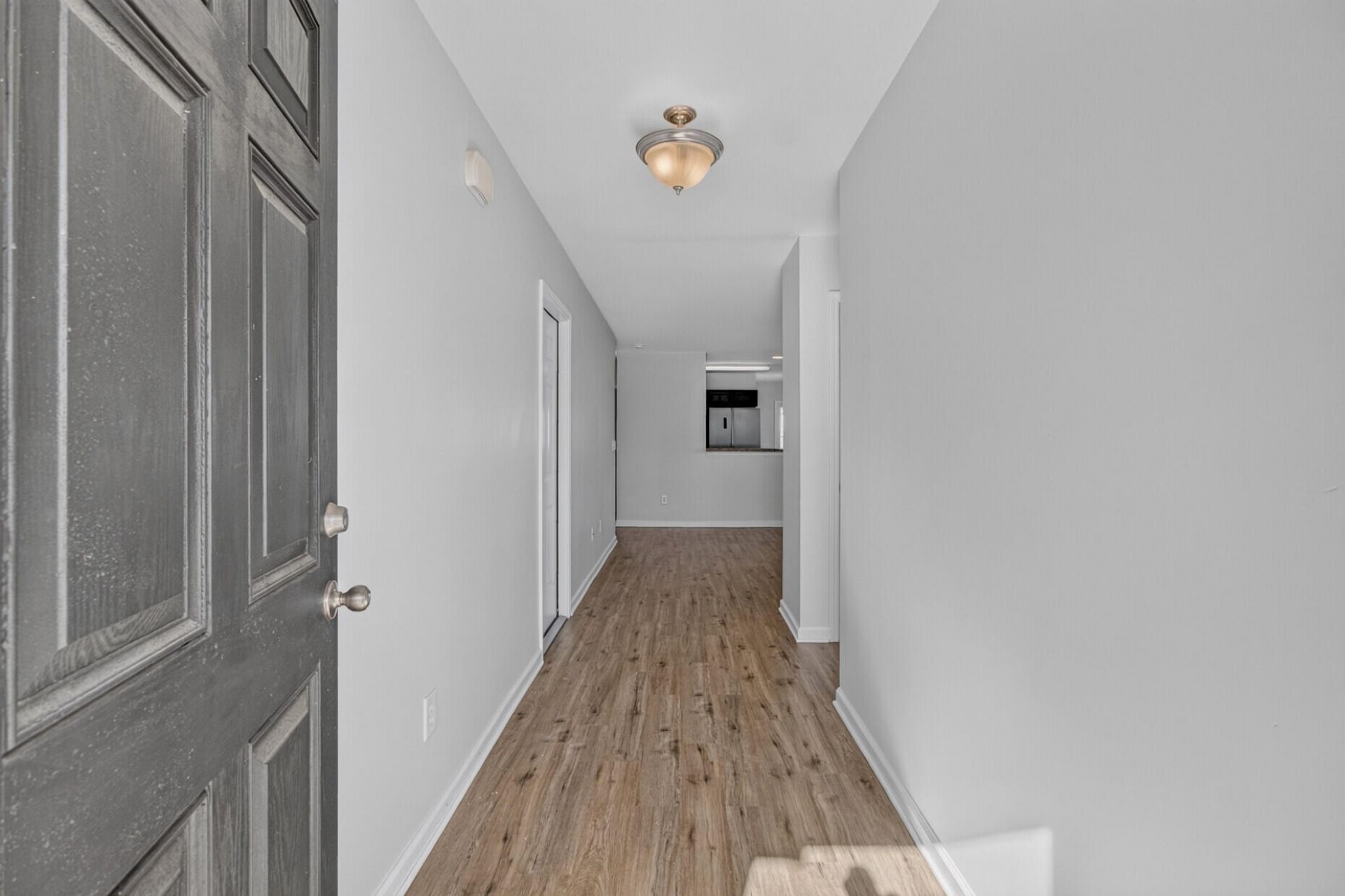 148 Tyger Street Photo 8