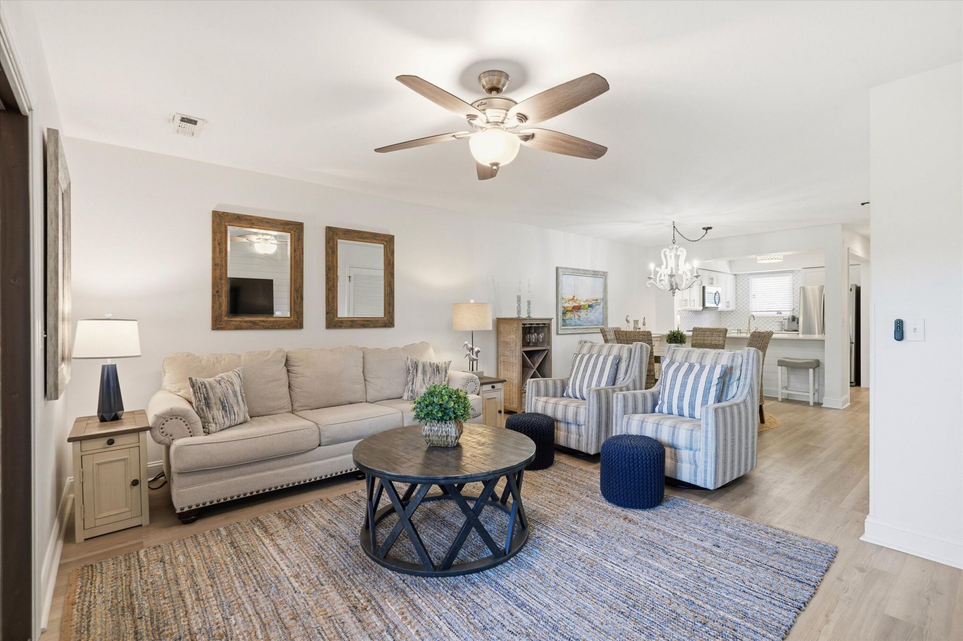 2412 Racquet Club Drive Photo 15