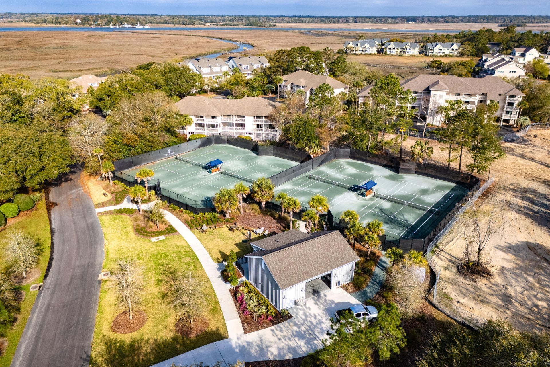 2412 Racquet Club Drive Photo 28