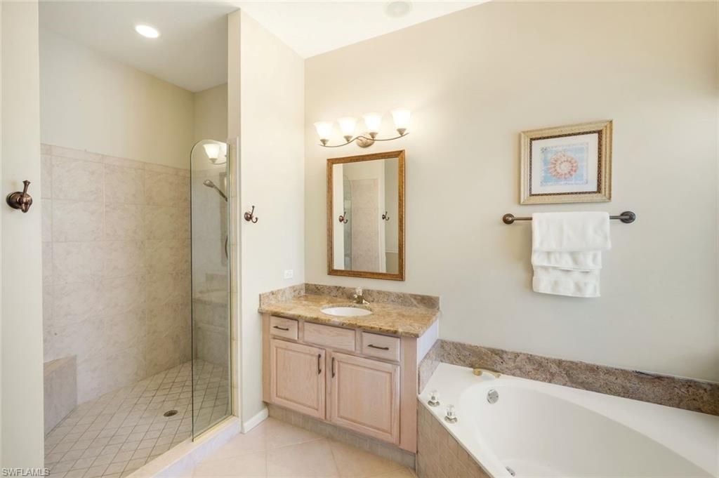 23088 Tree Crest Ct, Estero, FL 34135 Photo