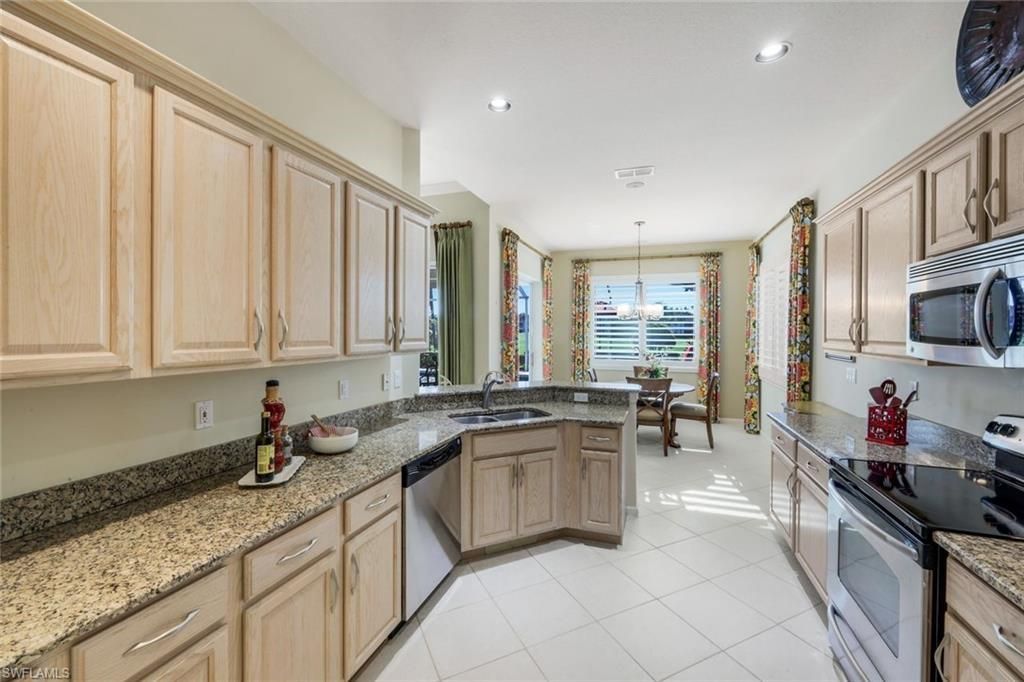 23088 Tree Crest Ct, Estero, FL 34135 Photo