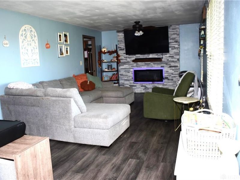 85 W Michaels Road, Tipp City, OH 45371 Photo 4