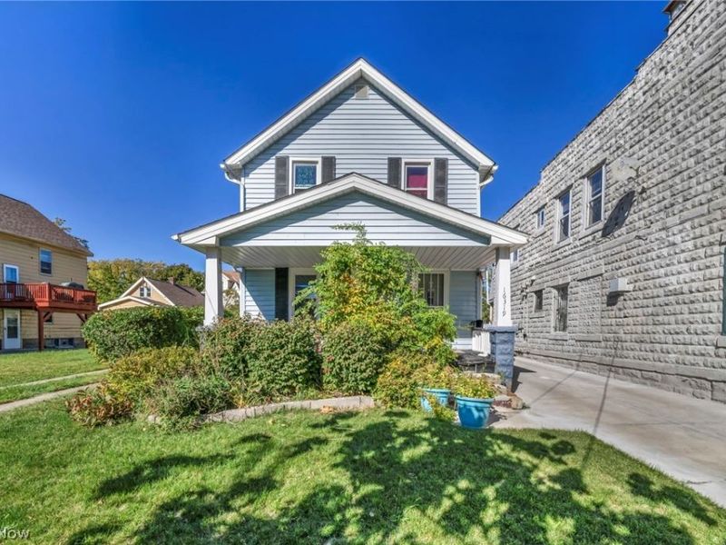 16321 Arcade Avenue, Unit 2, Cleveland, OH 44110 Photo 3