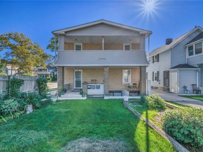 16321 Arcade Avenue, Unit 3, Cleveland, OH 44110 Photo 14