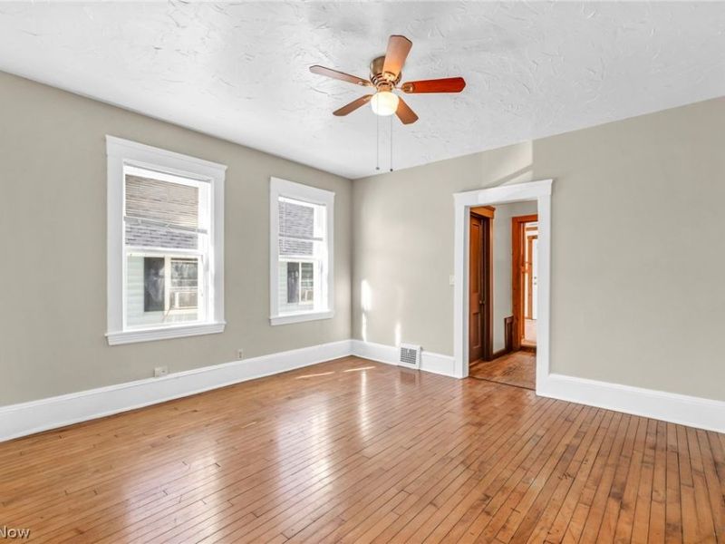 16321 Arcade Avenue, Unit 3, Cleveland, OH 44110 Photo 23