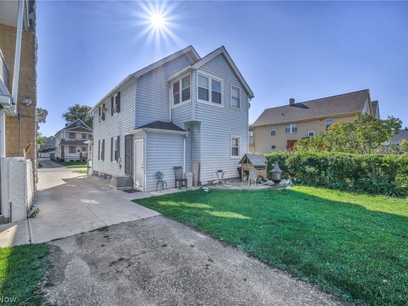 16321 Arcade Avenue, Unit 3, Cleveland, OH 44110 Photo 9