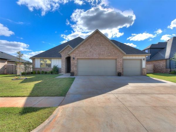 9312 NW 146th Street, Yukon, OK 73099