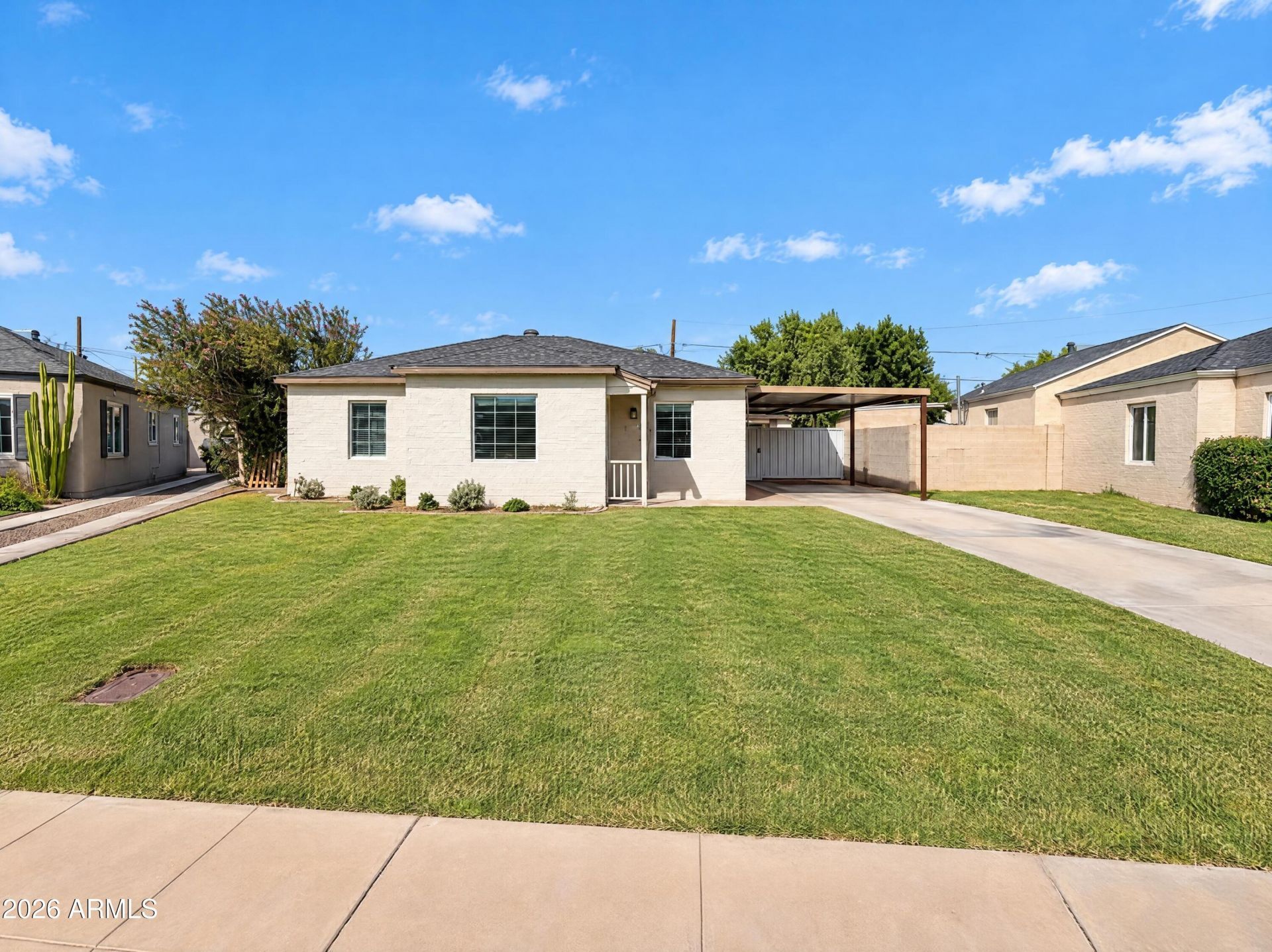 542 W Lewis Avenue, Phoenix, AZ 85003 Main Photo