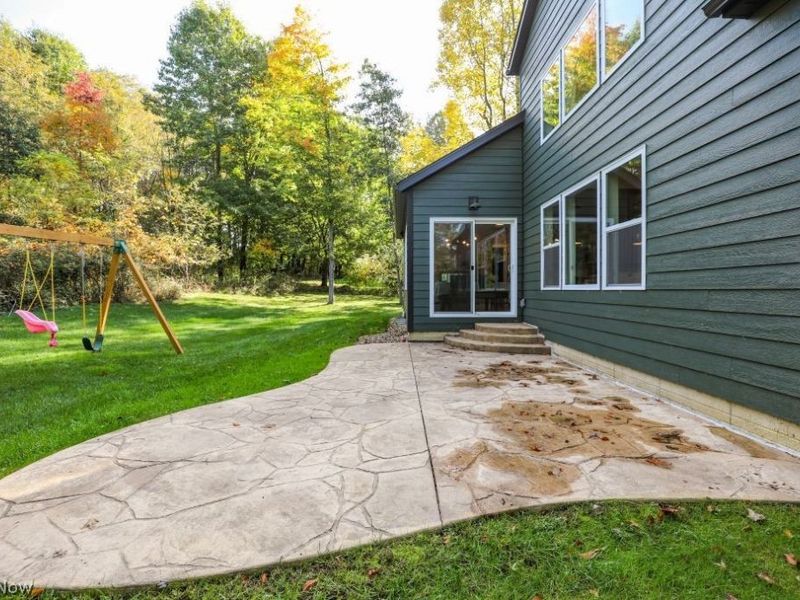 1105 Woodbend Road, Ravenna, OH 44266 Photo 11
