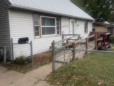 4022 Redick Avenue, Omaha, NE 68112