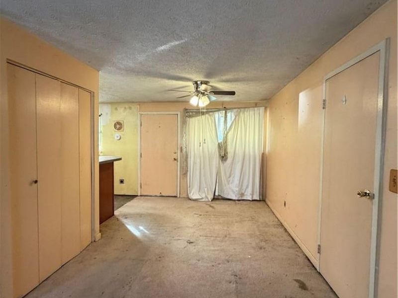 5471 Harshmanville Road, Huber Heights, OH 45424 Photo 6