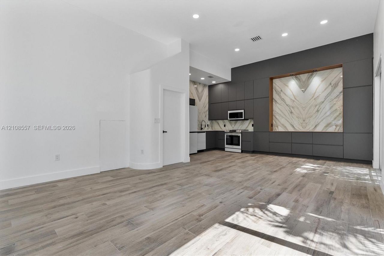 361 Jefferson Ave , Unit 1, Miami Beach, FL 33139 Photo