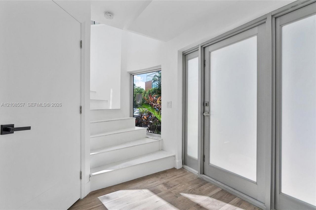 361 Jefferson Ave , Unit 1, Miami Beach, FL 33139 Photo