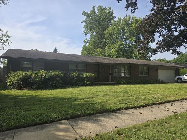 1107 Mitchem Drive , Urbana, IL 61801