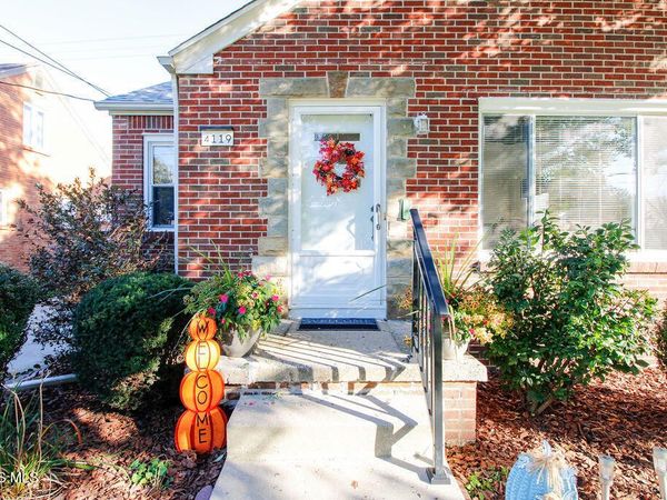 4119 S Detroit Avenue, Toledo, OH 43614