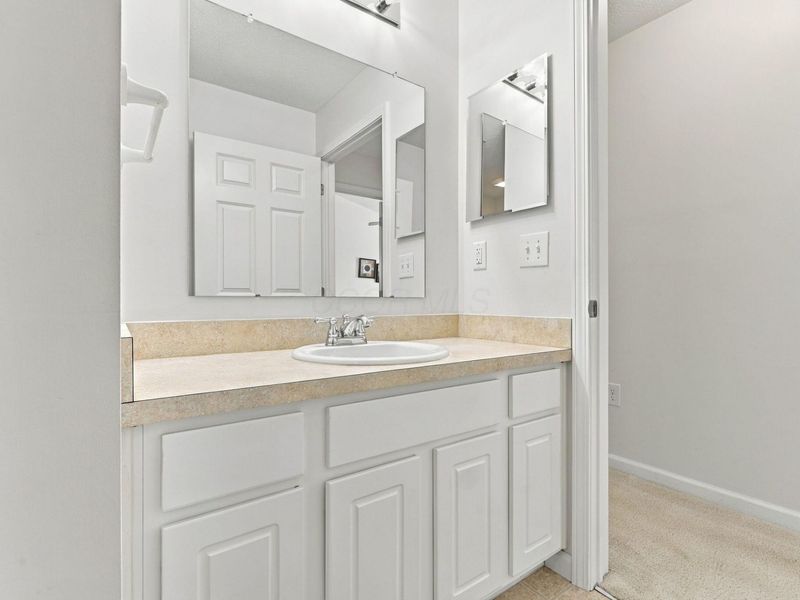 963 Governors Circle , Lancaster, OH 43130 Photo 28