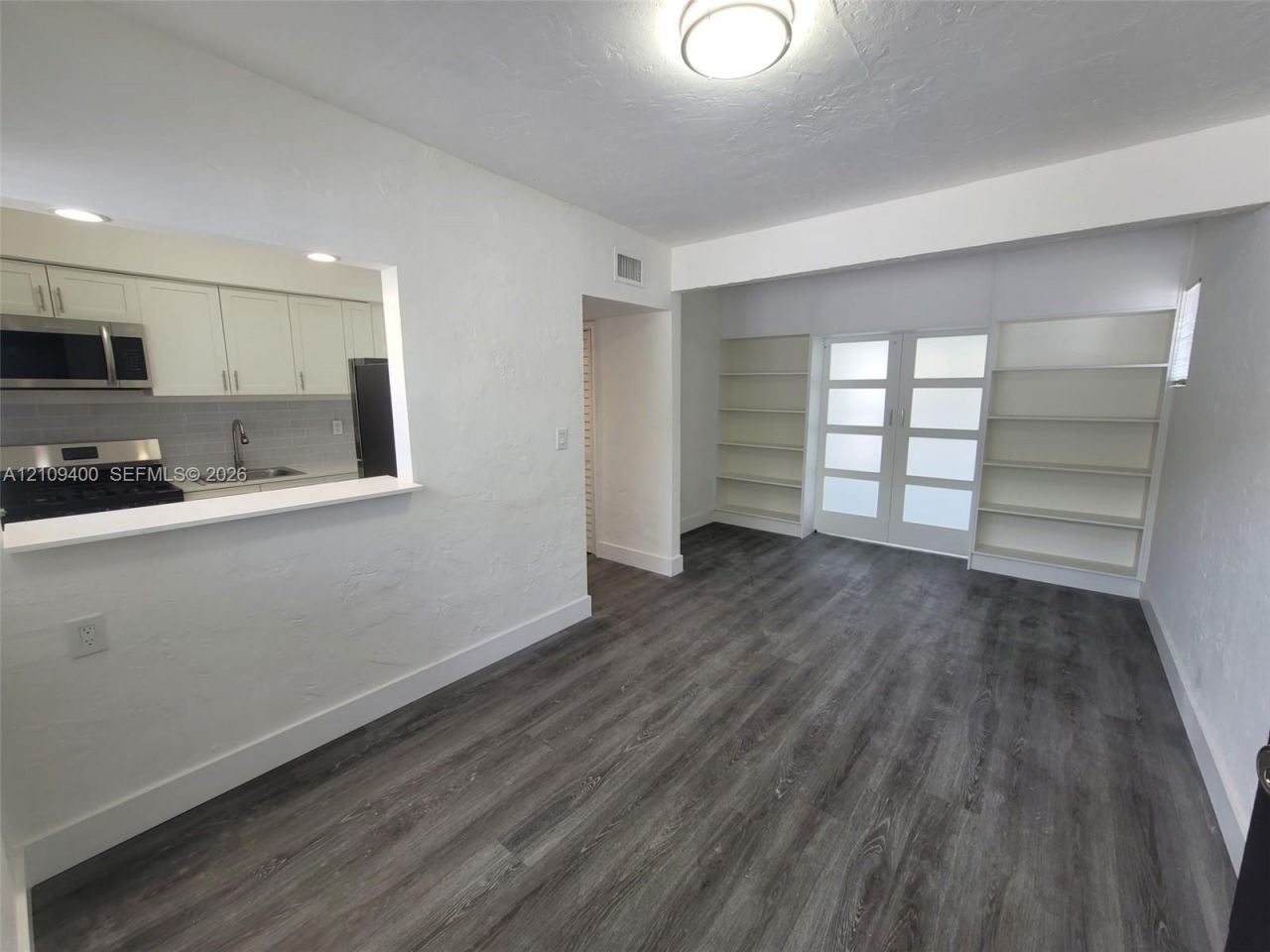 7435 Byron Ave , Unit 06, Miami Beach, FL 33141 Photo