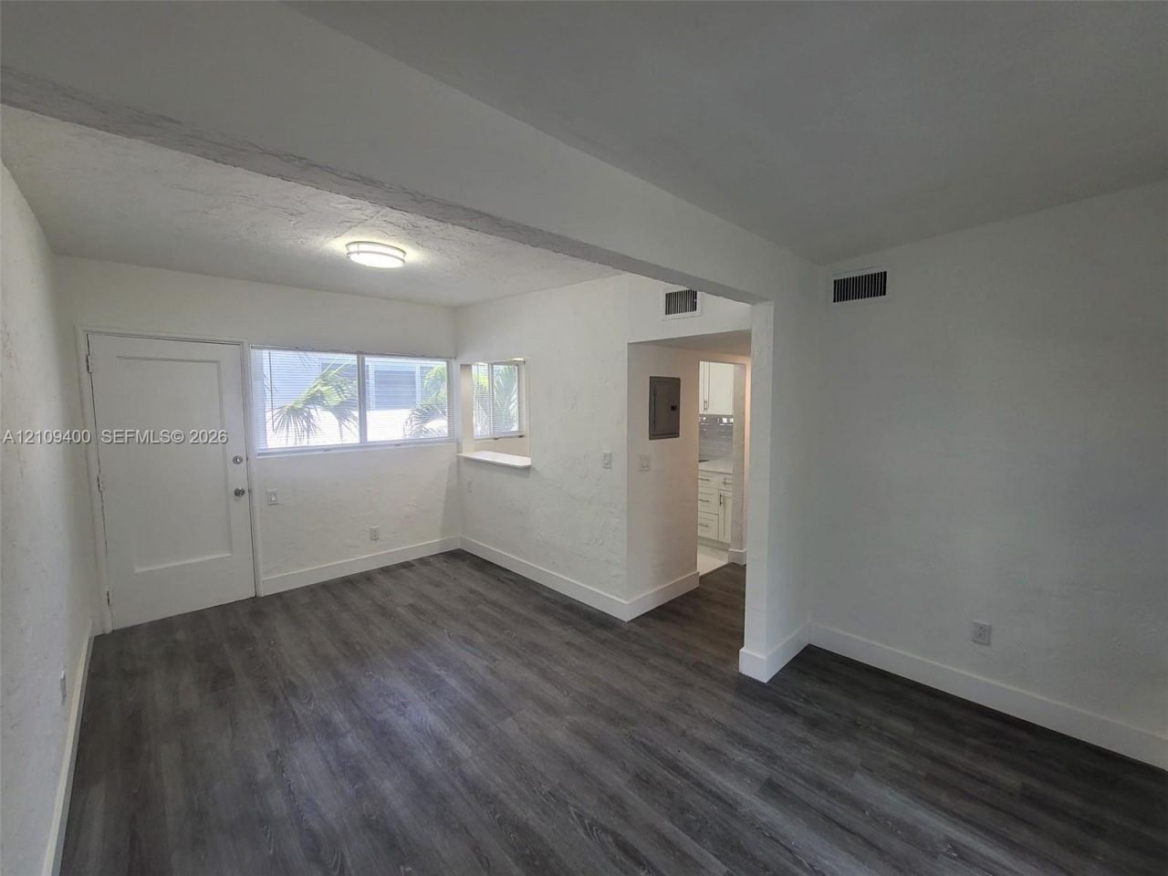 7435 Byron Ave , Unit 06, Miami Beach, FL 33141 Photo