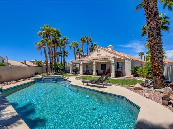 7365 Tamarind Avenue, Las Vegas, NV 89147