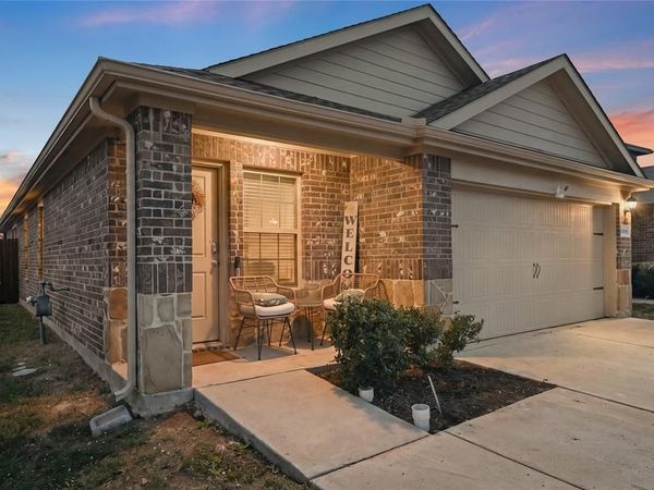 2204 Nightgrove Circle , Crandall, TX 75114