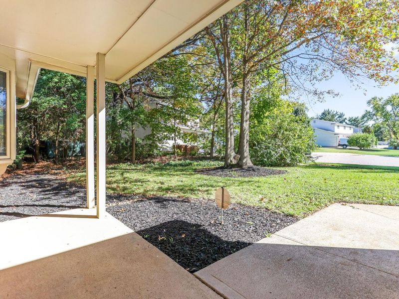 315 Warlock Court, Columbus, OH 43230 Photo 4