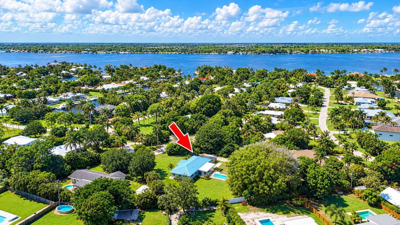 1222 NW Green Pine Lane, Stuart, FL 34994 Photo