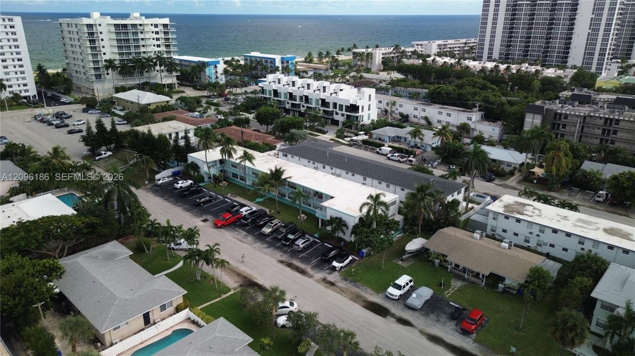 3212 NE 7th Pl, Unit 12, Pompano Beach, FL 33062 Photo