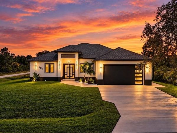 1501 W 13th ST , LEHIGH ACRES, FL 33972