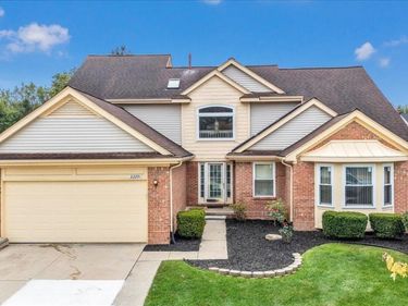 22291 Churchview Drive, Woodhaven, Mi 48183
