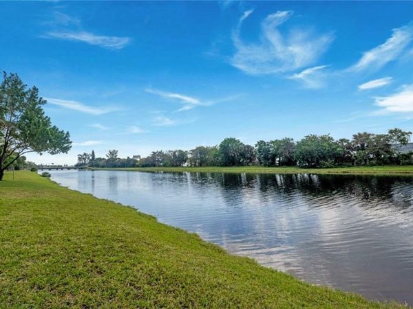 2206 S CYPRESS BEND Drive, Unit 208, Pompano Beach, FL 33069
