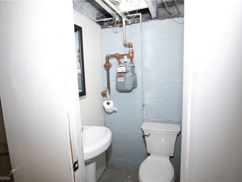 4463 W 20th Street, Cleveland, OH 44109 Photo 16