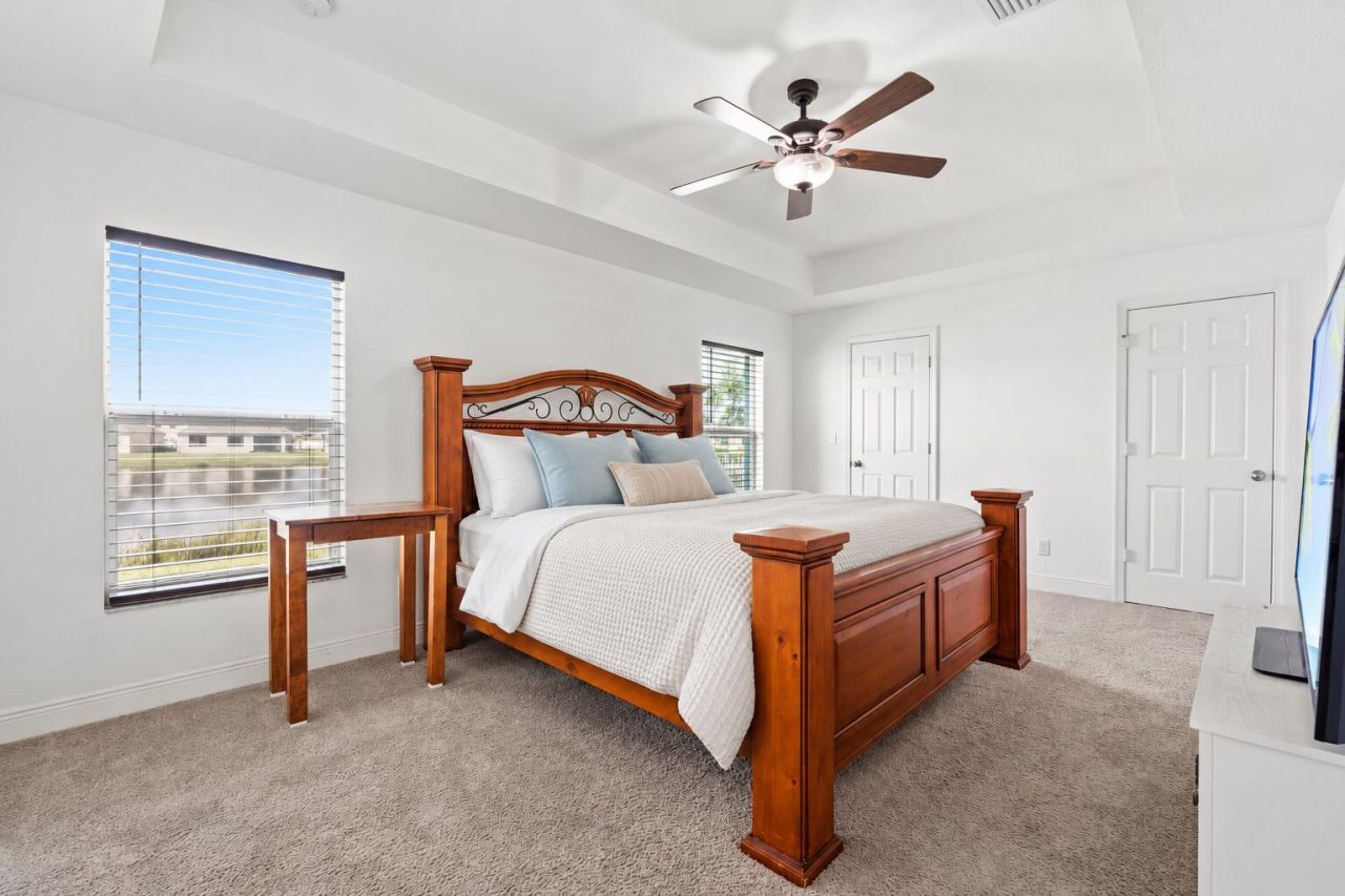425 Seafoam Circle, Fort Pierce, FL 34945 Photo