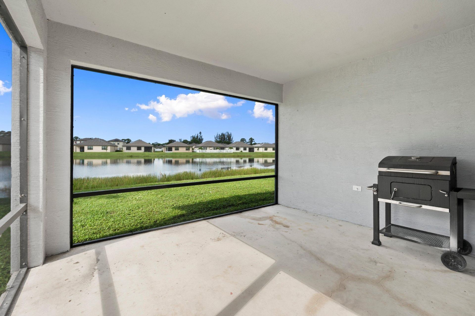 425 Seafoam Circle, Fort Pierce, FL 34945 Photo