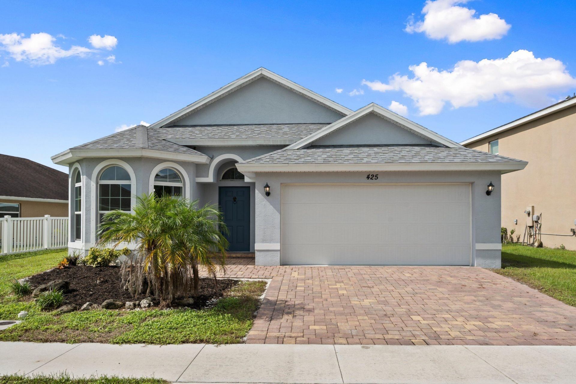 425 Seafoam Circle, Fort Pierce, FL 34945 Photo