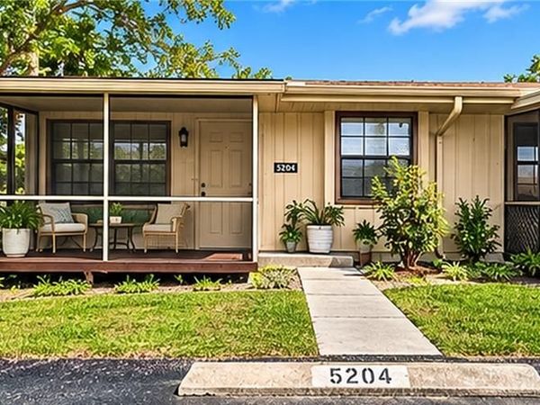 5204 Treetops DR , Unit I, NAPLES, FL 34113
