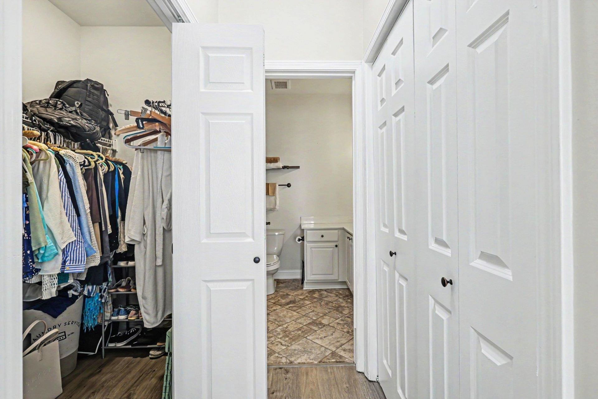 200 Portsmith Dr.  Photo 21