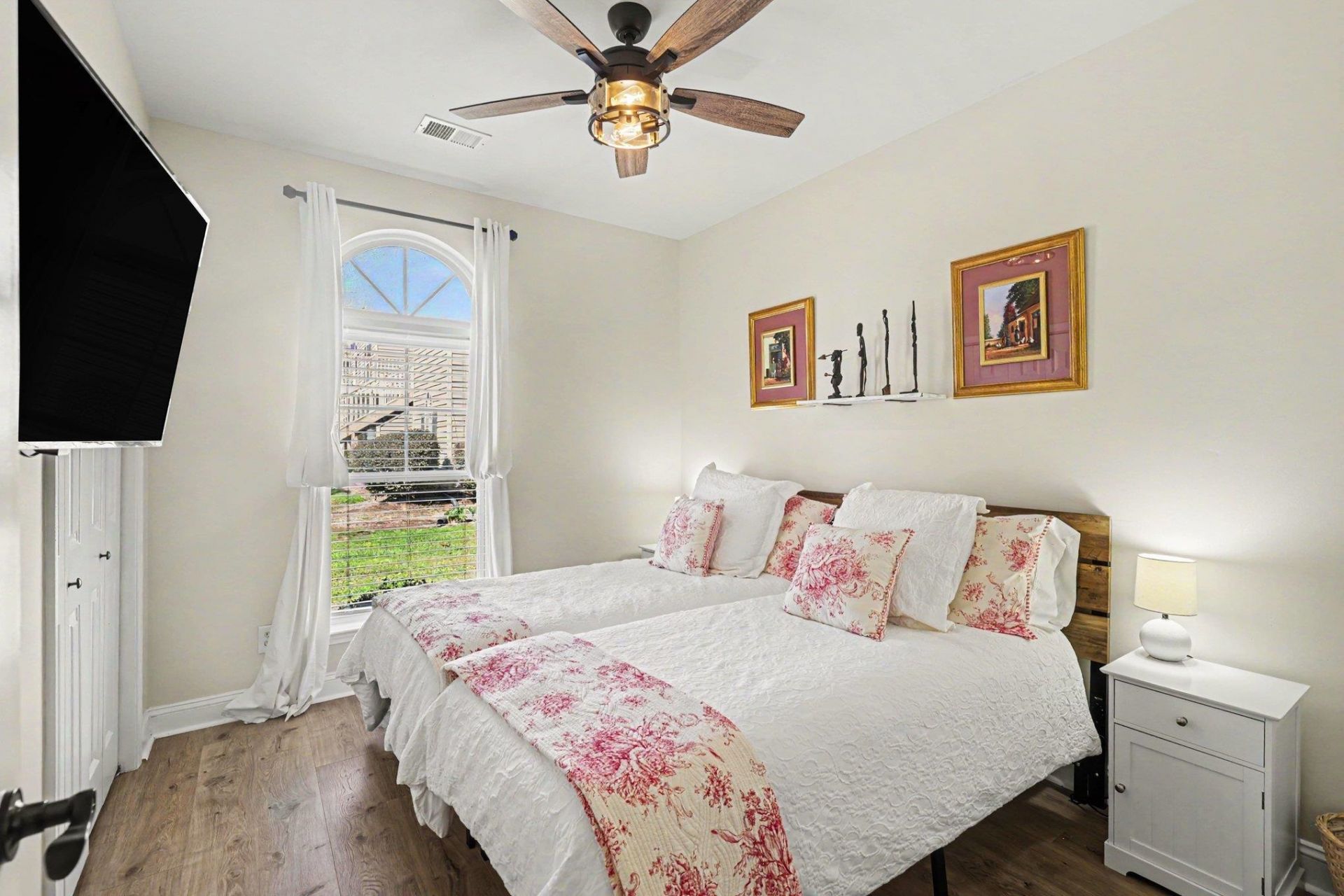 200 Portsmith Dr.  Photo 22