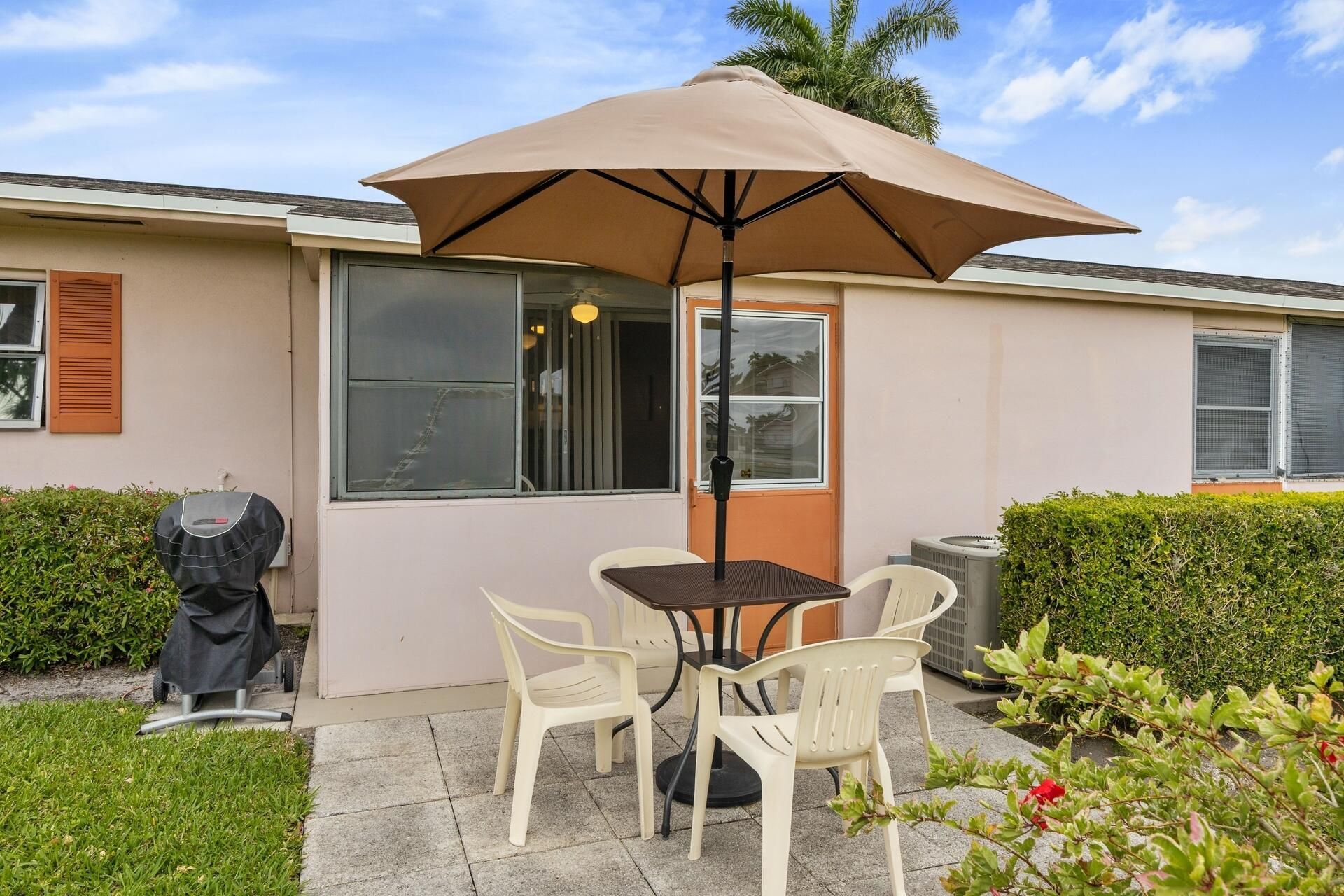 2691 Dudley Drive E, Unit D, West Palm Beach, FL 33415 Photo